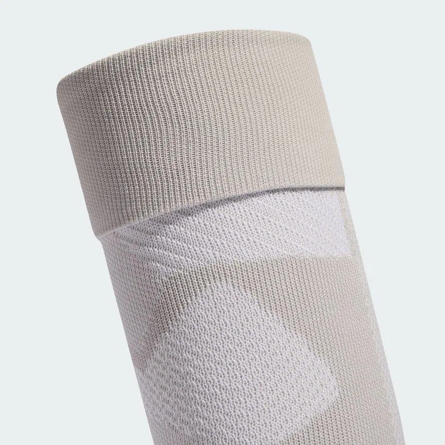 Носки для вратаря с анатомическим кроем Tiro 26 Goalkeeper Socks adidas, Черный