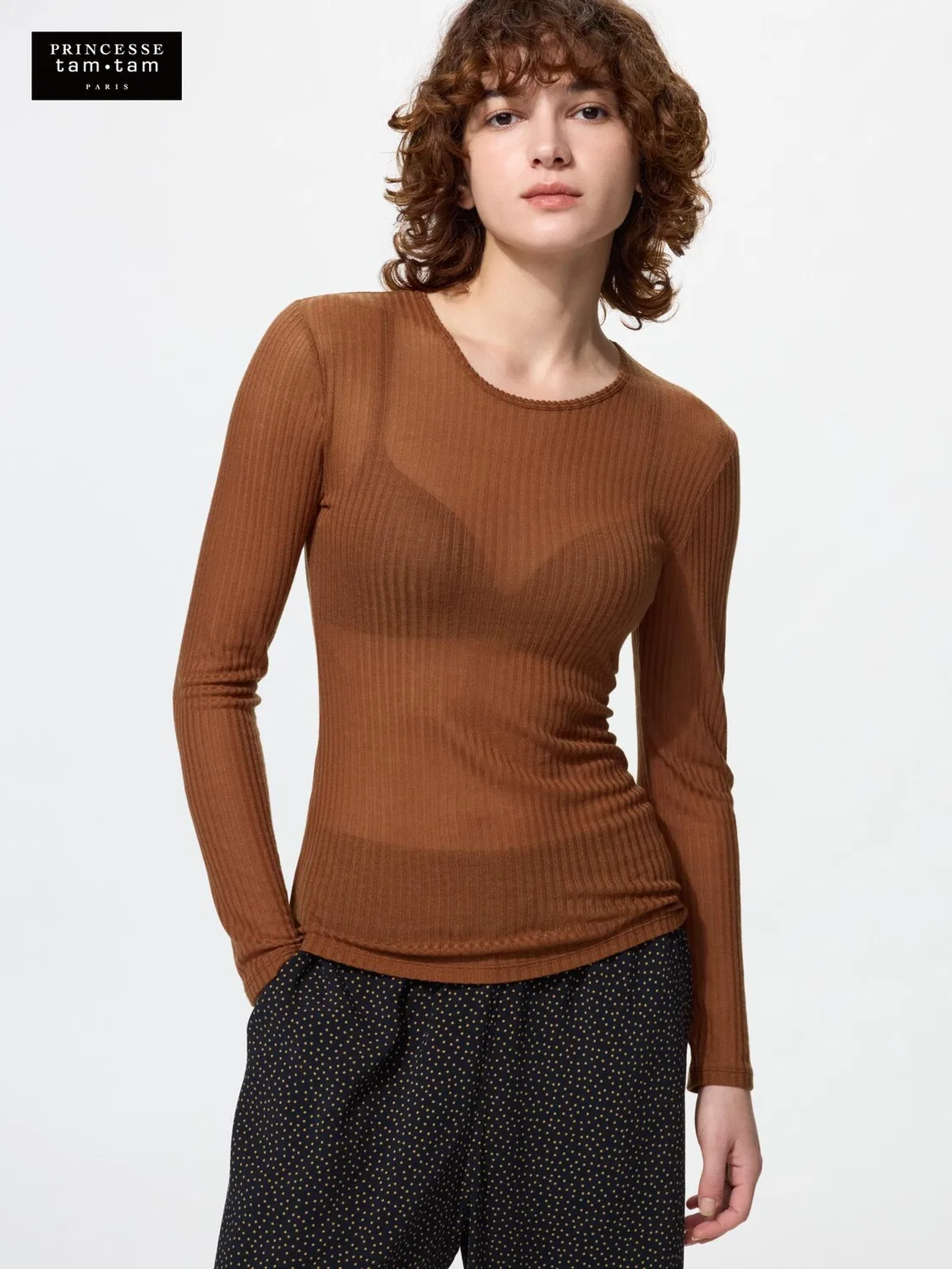 Футболка Uniqlo, кашемировая смесь Heattech, ажурная отделка, коричневый