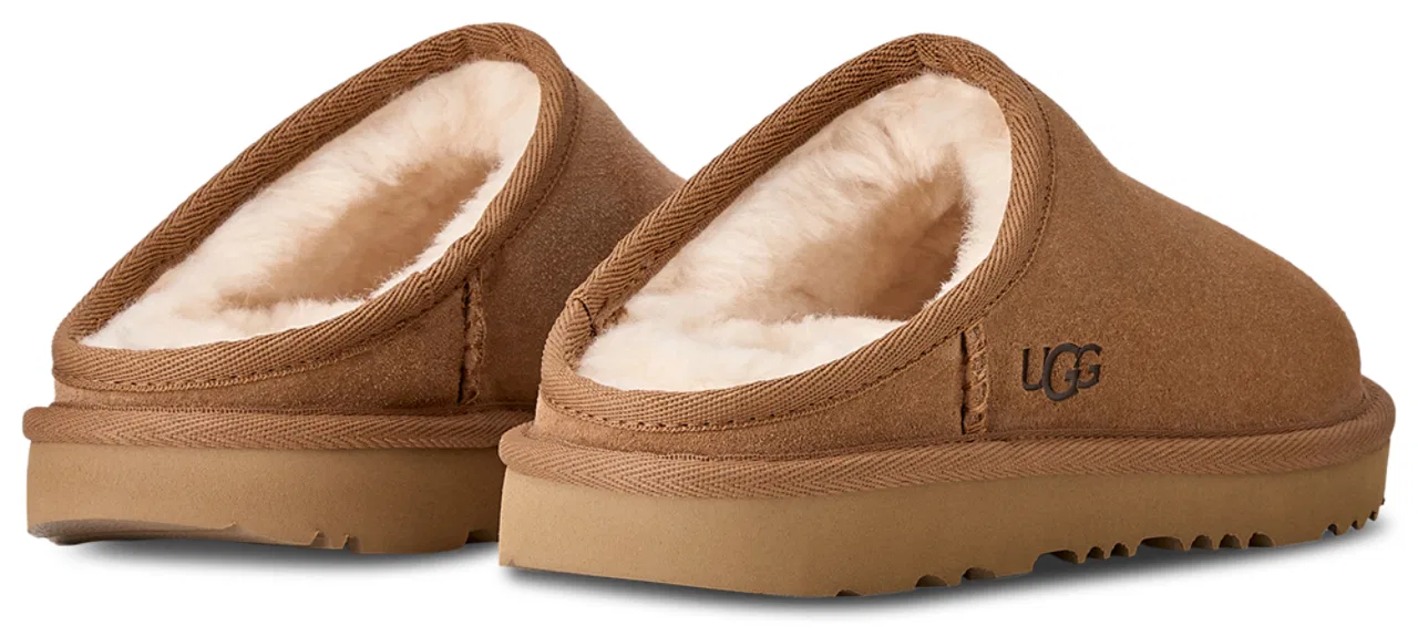Детские тапочки-слипоны с низким вырезом UGG Classic Slip-On UGG, Chestnut — фото 3