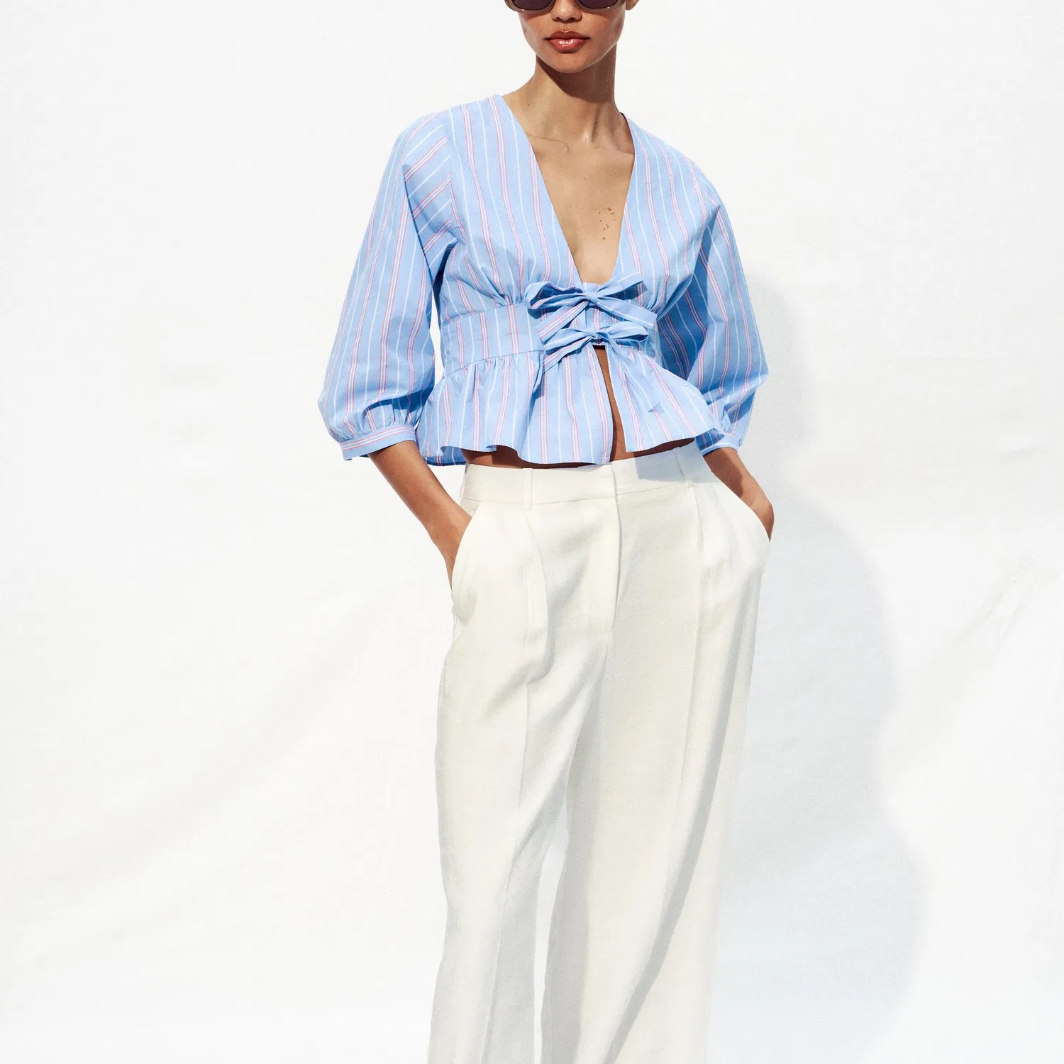 Женская рубашка с V-образным вырезом Blue/White ZARA — фото 4