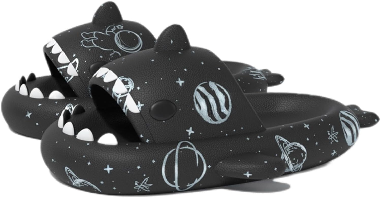 

Шлепанцы с акулой для женщин и мужчин, шлепанцы Cloud Shark, противоскользящие шлепанцы с открытым носком, супер мягкие шлепанцы с открытым носком для душа Generic, черный