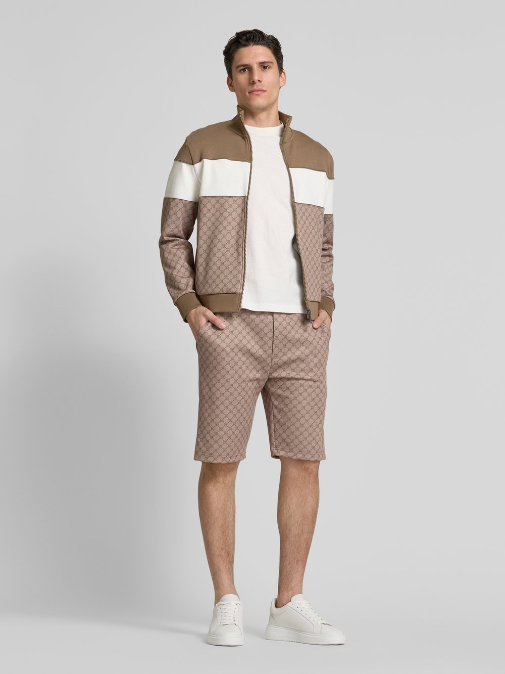 

Толстовка с воротником-стойкой модель «Базилио» JOOP! Collection, бежевый