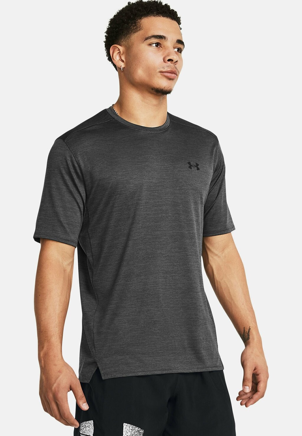 

Спортивная футболка TECH VENT TRAININGS Under Armour, цвет castlerock