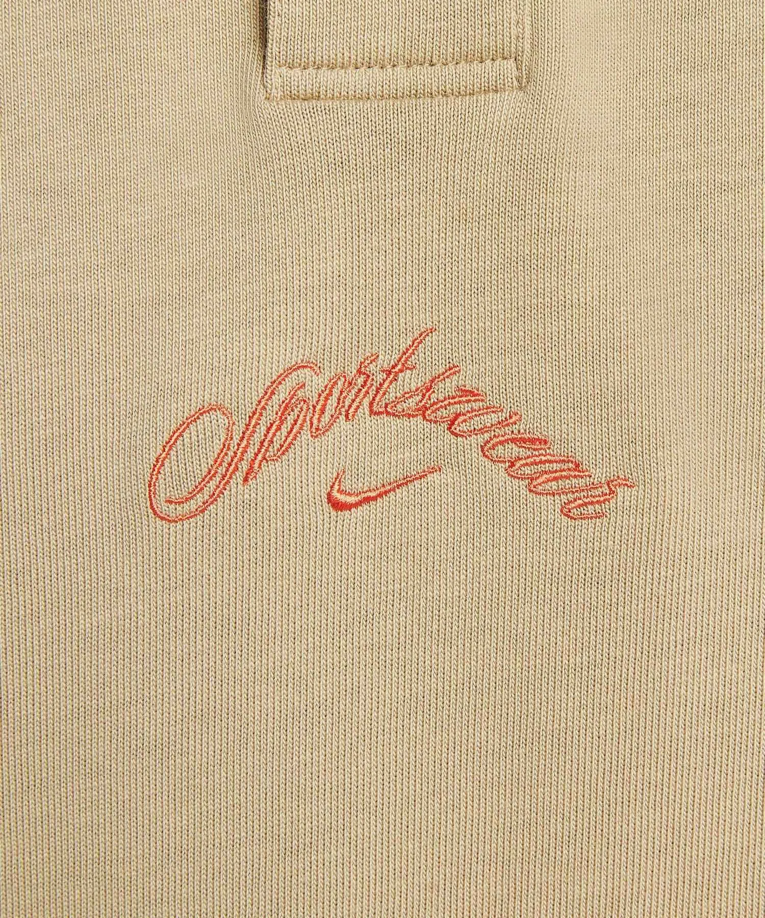 Мужская поло с длинными рукавами Nike Sportswear Club IF0771-297, цвет «Парашютный бежевый». — фото 4