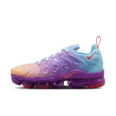 

Кроссовки Nike Air VaporMax Plus, цвет Fuchsia Dream/Vivid Orange/Baltic Blue/Bright Crimson