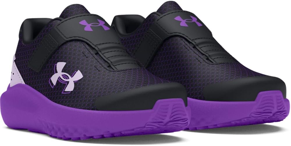 Under Armour детские кроссовки Surge 4 для девочек с альтернативной застежкой, (002) Black/Lavish/Salt Purple — фото 2