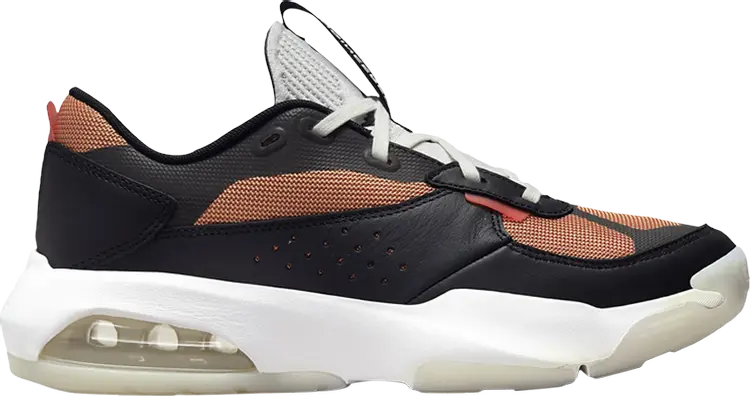 

Кроссовки Jordan Air 200E Hot Curry, черный