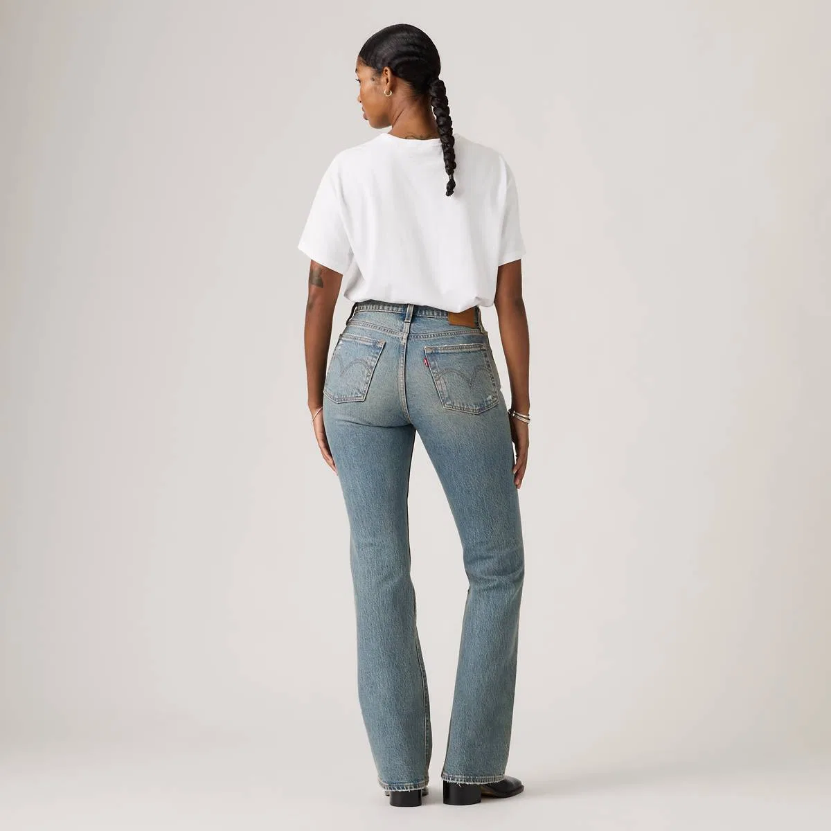 Женские джинсы-клеш Wedgie Levi's, Bite Back Wb - Medium Wash — фото 4