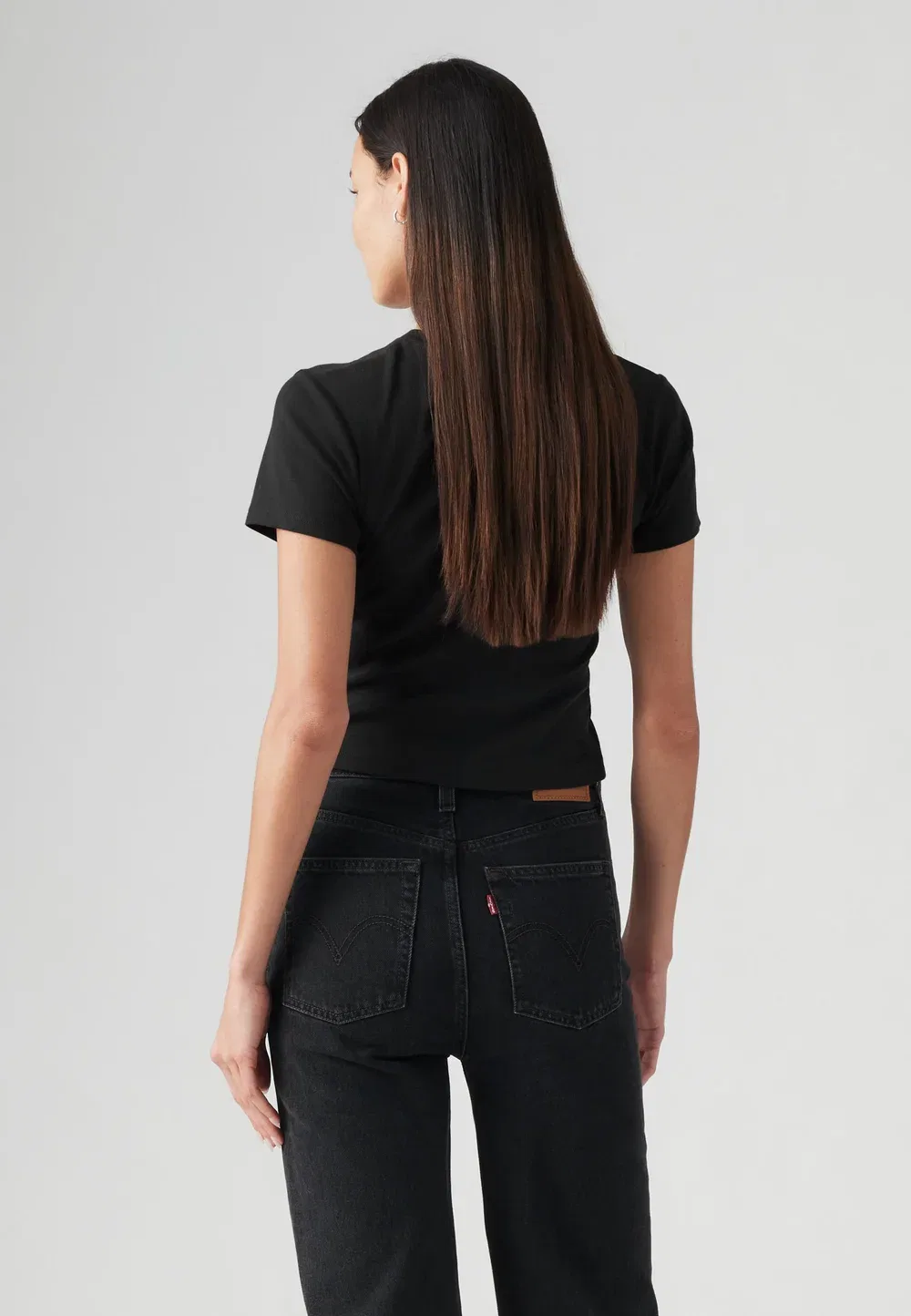 Базовая спортивная футболка - простая футболка Levi'S, Mineral Black — фото 2