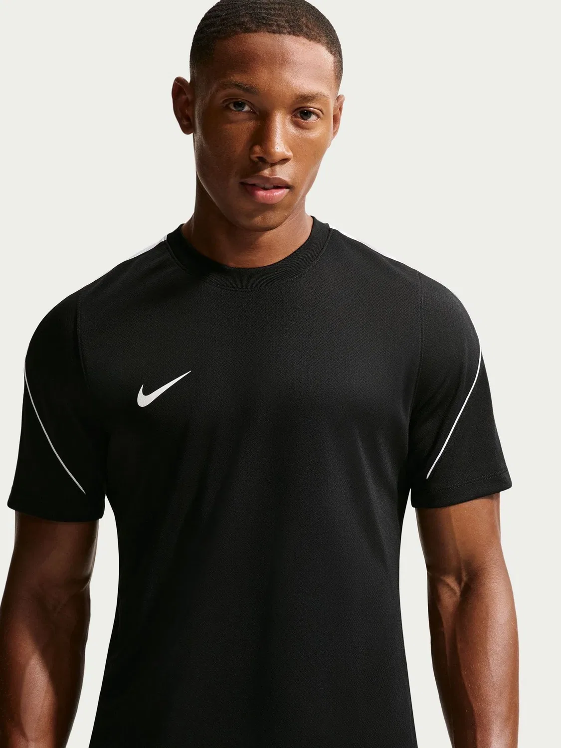 Футболка тренировочная Nike Strike Dri-FIT, Black — фото 4