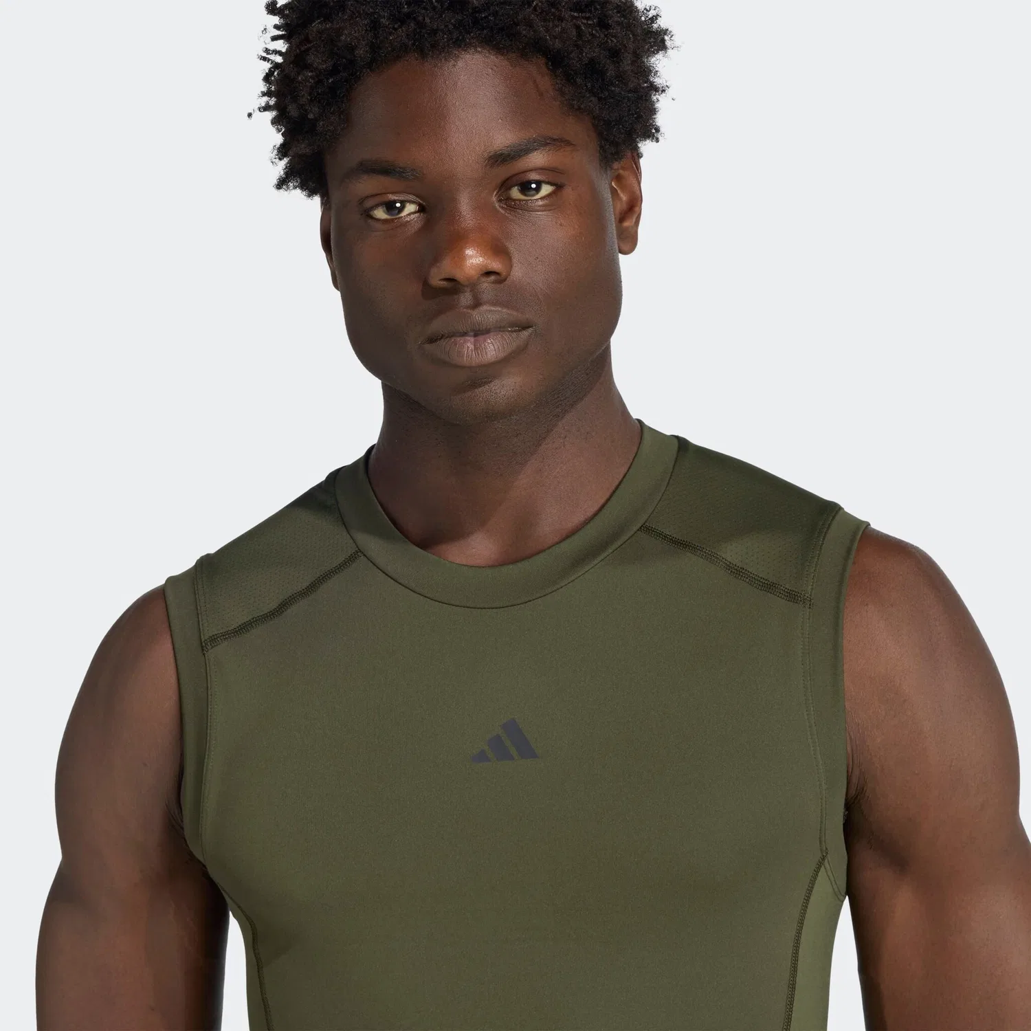 Мужской спортивный танк-топ с круглым вырезом Adidas Performance, Night Cargo — фото 3