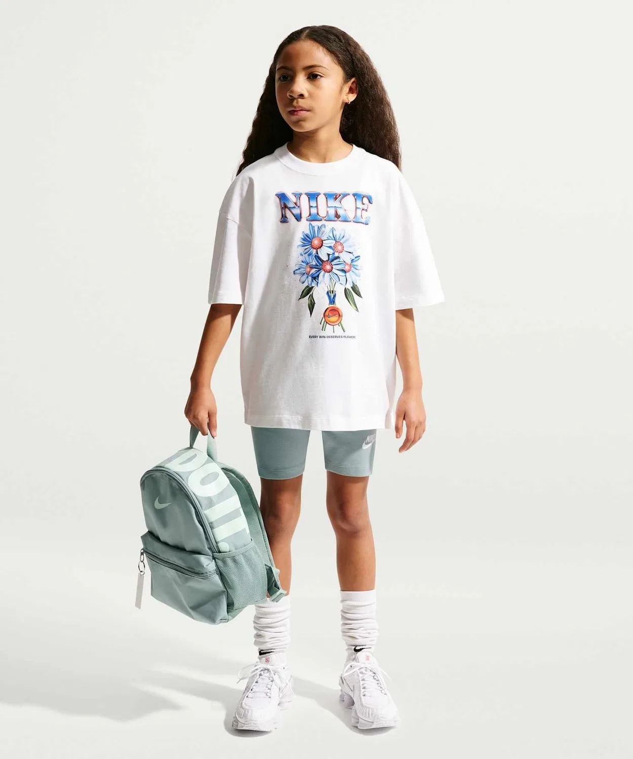 Детская футболка оверсайз с принтом Nike Sportswear IR5191-100 NIKE, White — фото 4