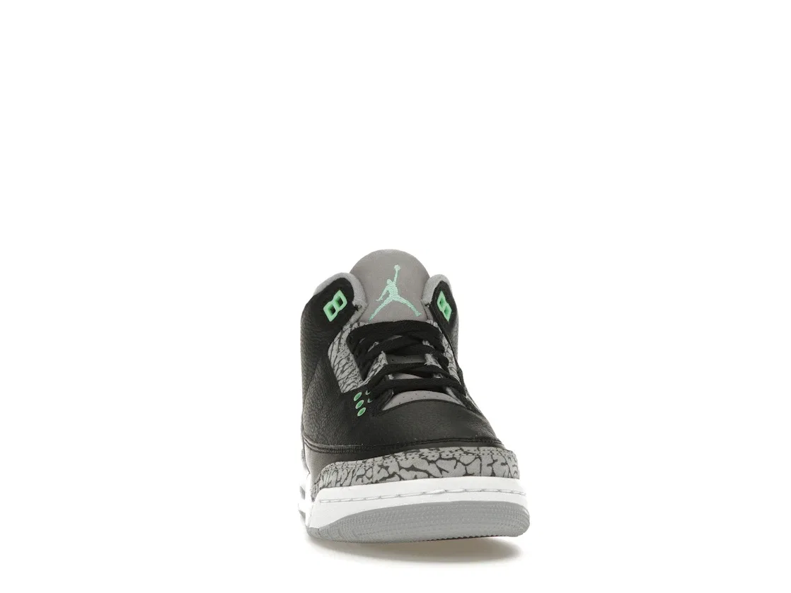 Детские кроссовки Lifestyle с подсветкой Jordan 3 Retro, Black/Green Glow/Wolf Grey/White — фото 2