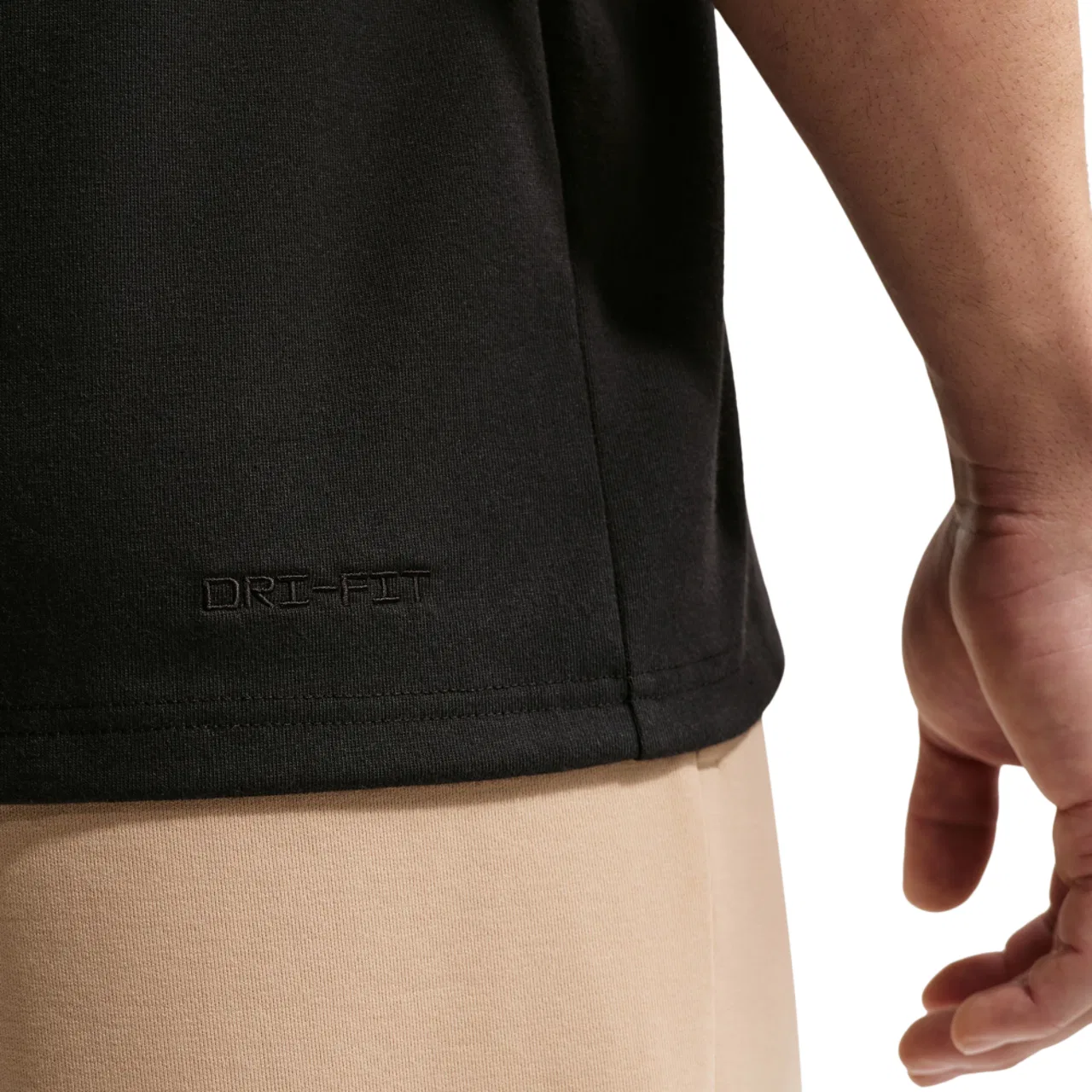 Футболка мужская Dri-FIT M90 81 Nike, черный — фото 3