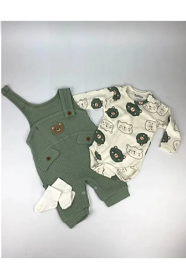 Детский комбинезон с принтом Nafi̇Tto bear embroidered baby boy salopet set of 3 - bodysuit, salopet and socks Babywings, Green — фото 2