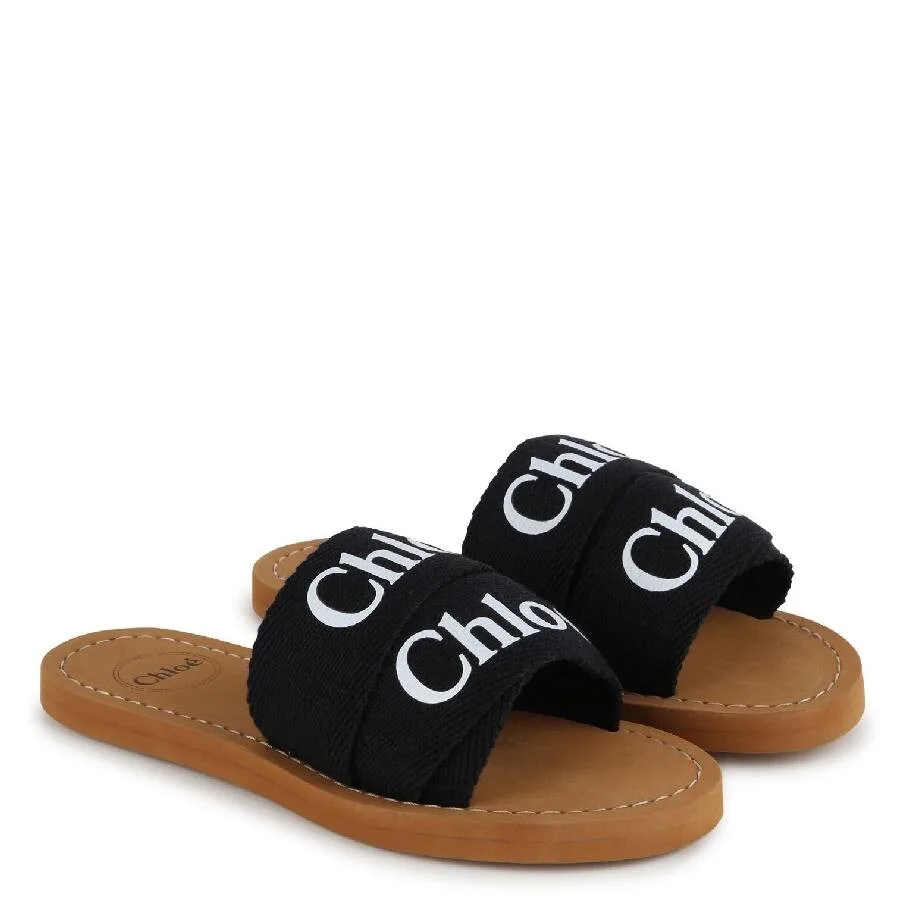 Детские сандалии Chloé с плоской подошвой и логотипом, черный — фото 2