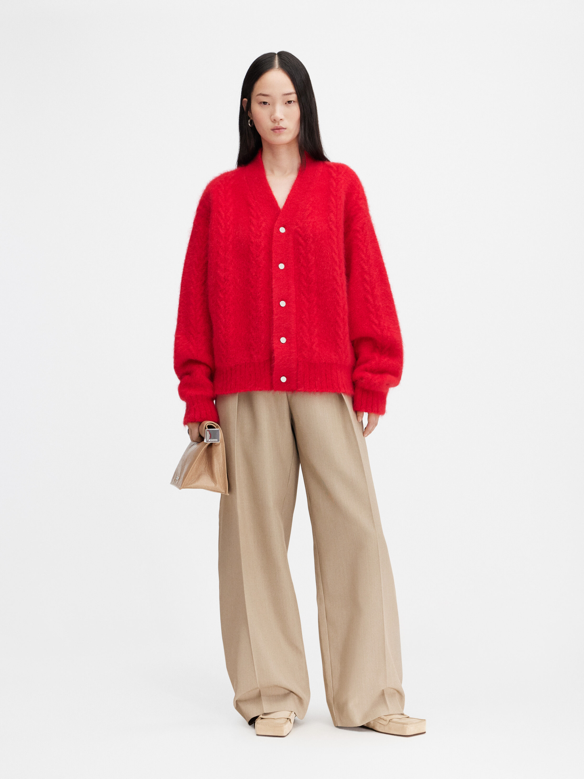 

Кардиган из мохера на пуговицах JACQUEMUS The Nuvola cardigan, красный