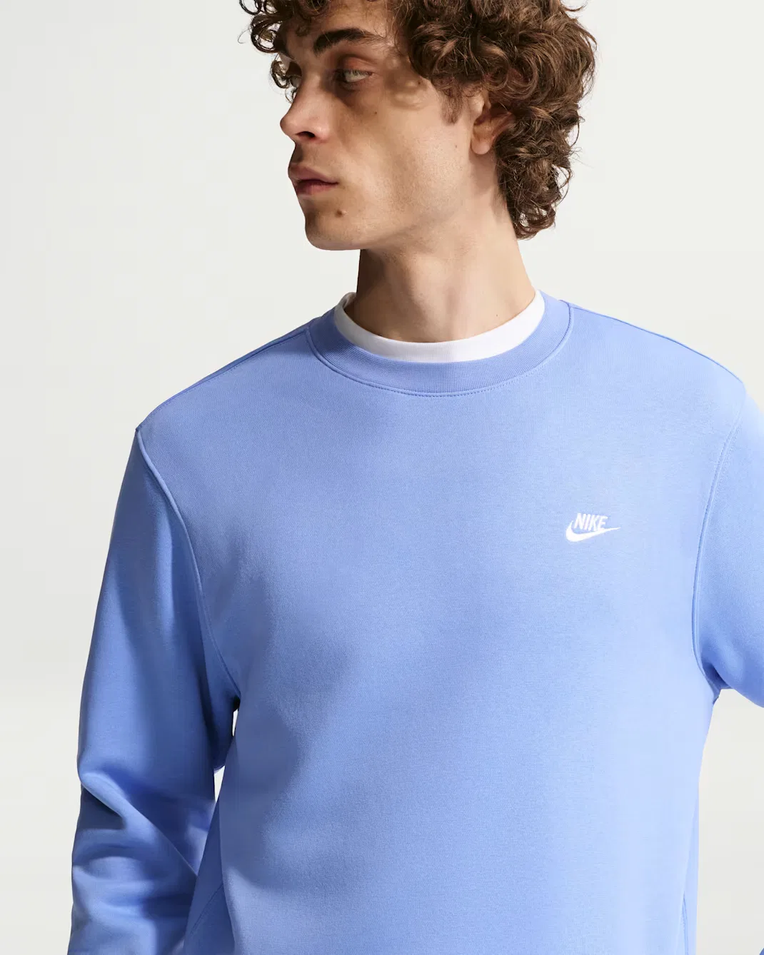 Мужская флисовая футболка с круглым вырезом Nike Club, Royal Pulse/White — фото 3