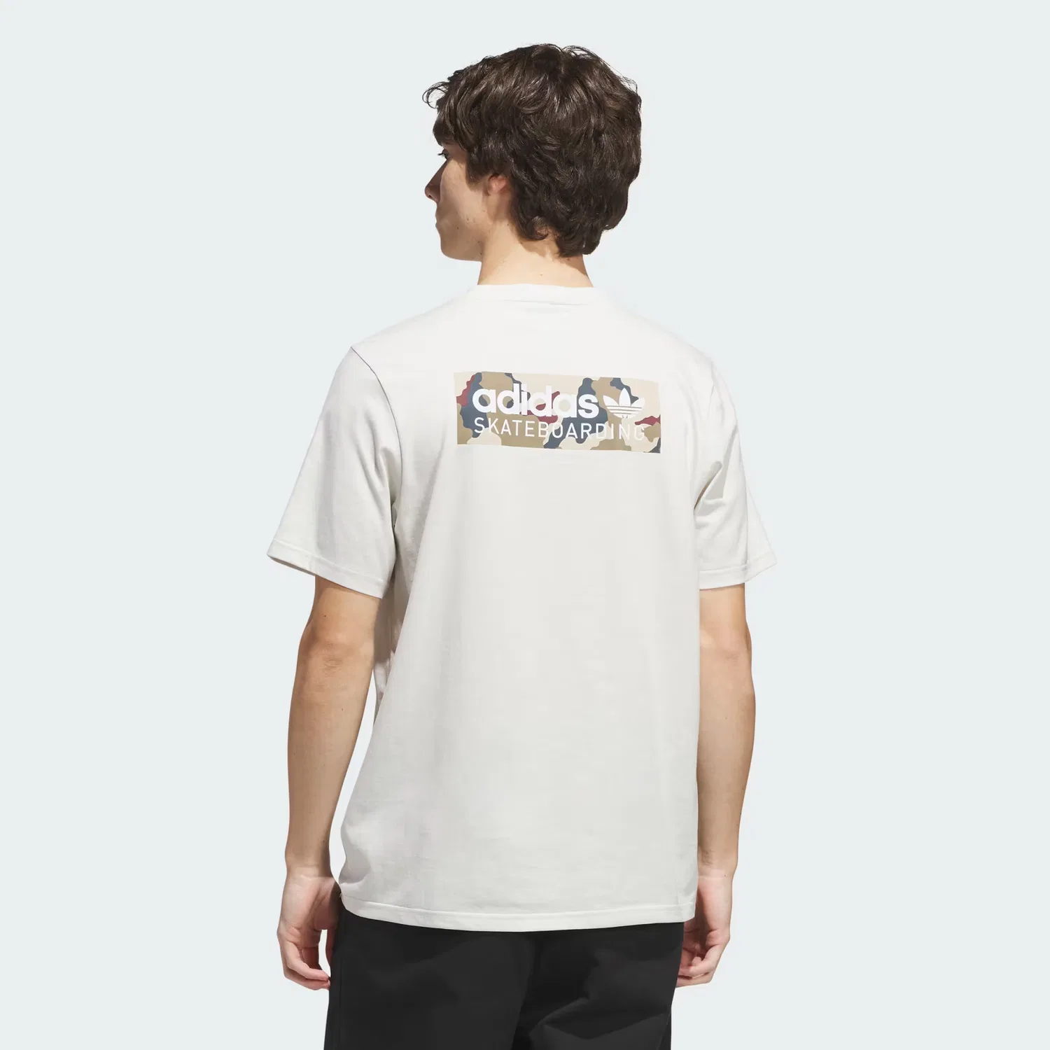Футболка с камуфляжным принтом SKATEBOARDING CAMO LOGO TEE Adidas Originals, серый — фото 4