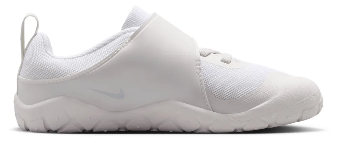 Кроссовки для мальчиков Swoosh 1 Essential Nike, цвет Summit White/White/Pure Platinum