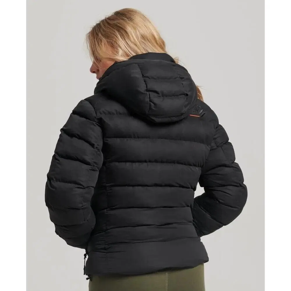 Женская куртка из микрофибры с капюшоном Superdry, Цвет: Schwarz — фото 4