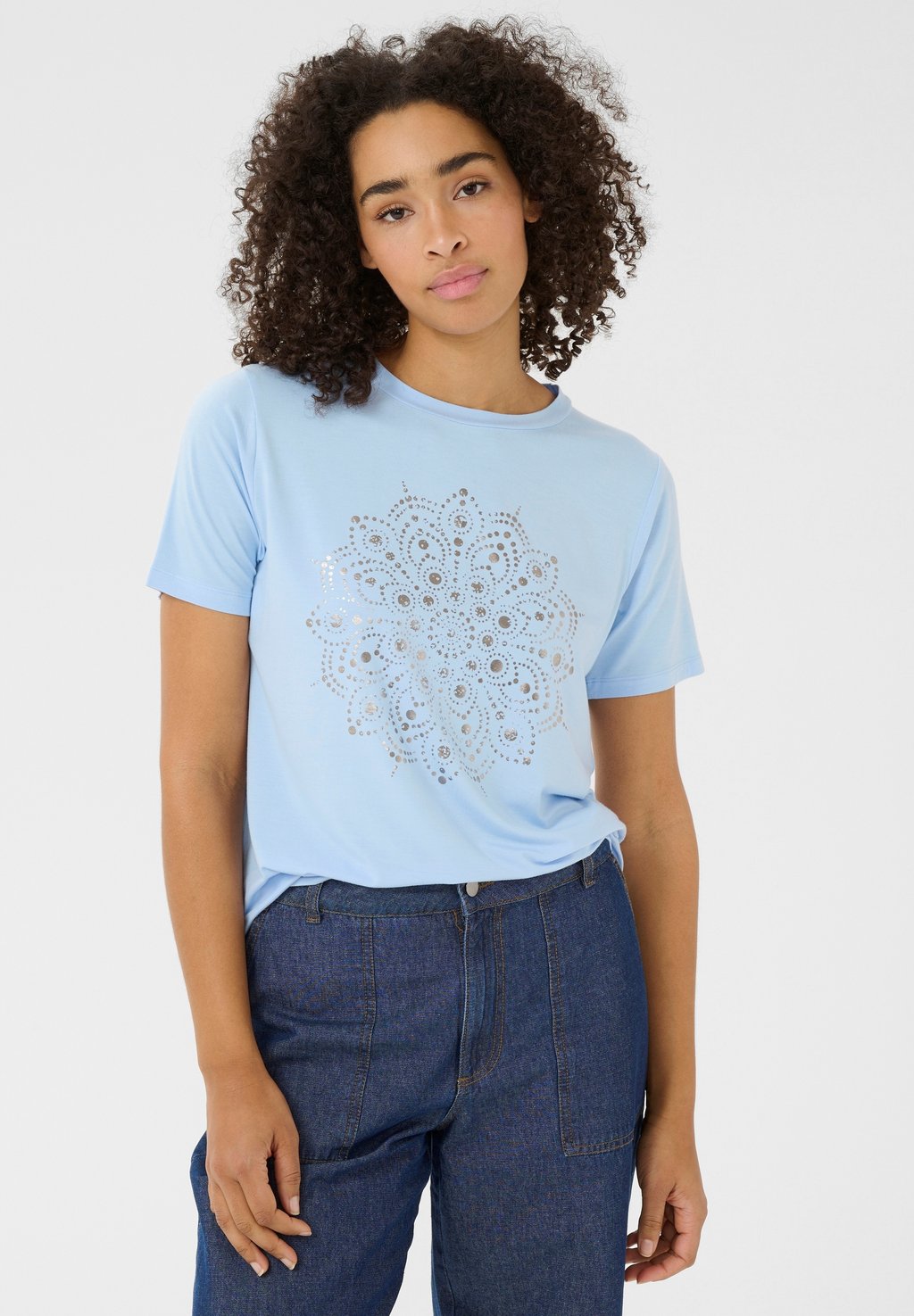 

Футболка с принтом KAHANNA WITH ROUND NECK Kaffe, синий