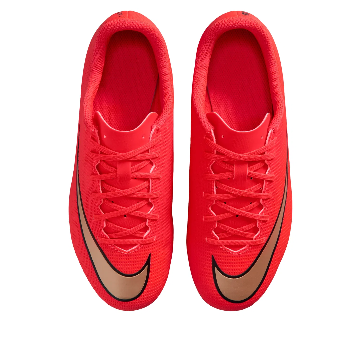 Детские кроссовки с синтетическим верхом Jr. Mercurial Vapor 17 Club 'Bright Crimson Blur' Nike, Bright Crimson/Blur — фото 2