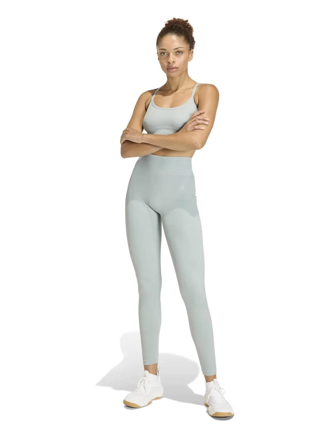 Спортивные леггинсы Adidas Performance Essentials пастельно-зеленого цвета — фото 3