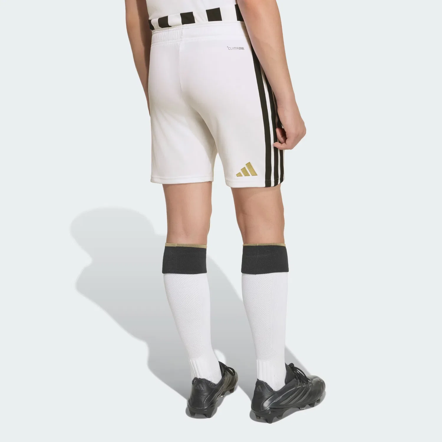 Спортивные шорты Adidas Performance свободного кроя модель Ювентус Турин 26/27, белые — фото 3