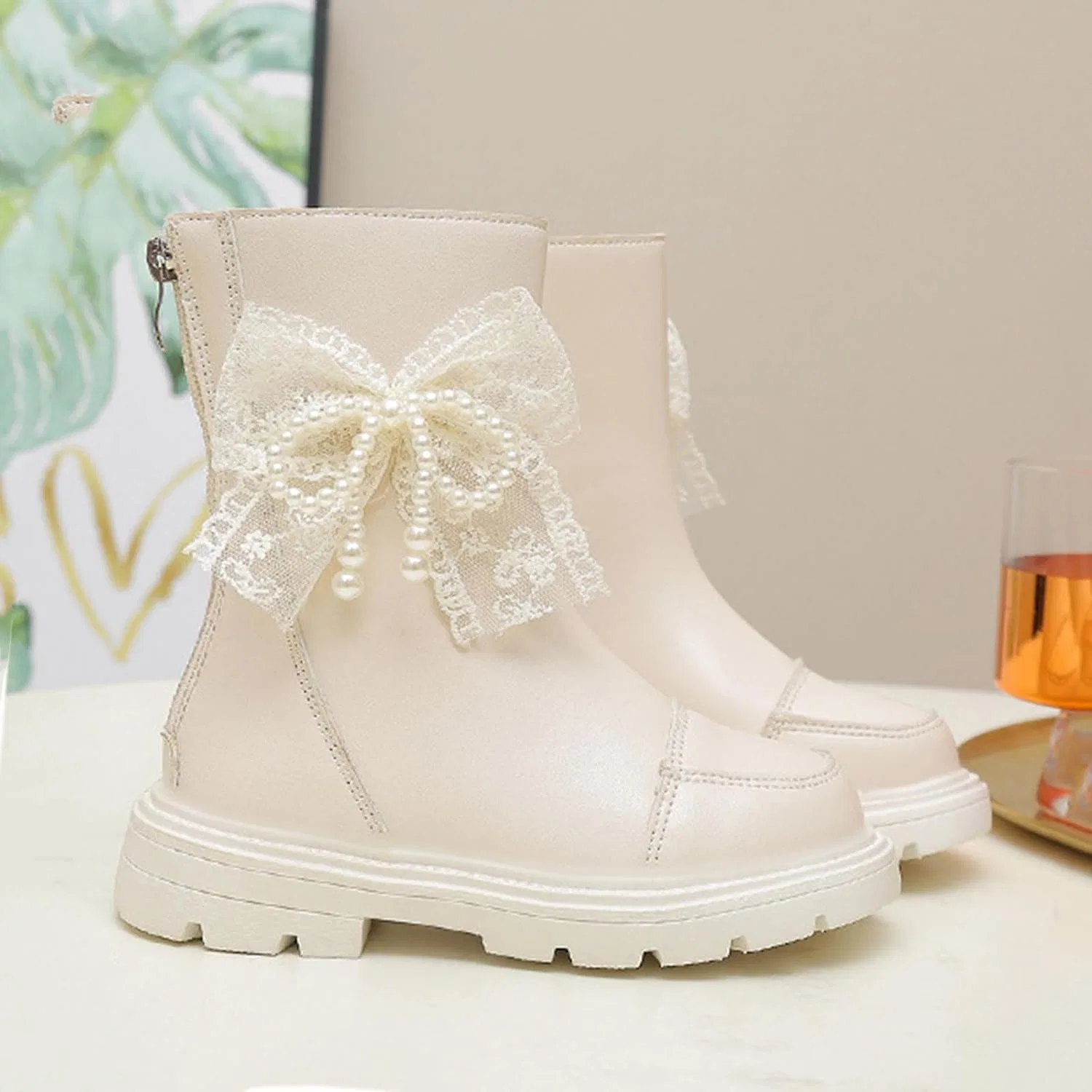 Детские сапоги для девочек с бантом и жемчугом Mid Calf Riding Boots Zzalalana, White — фото 4