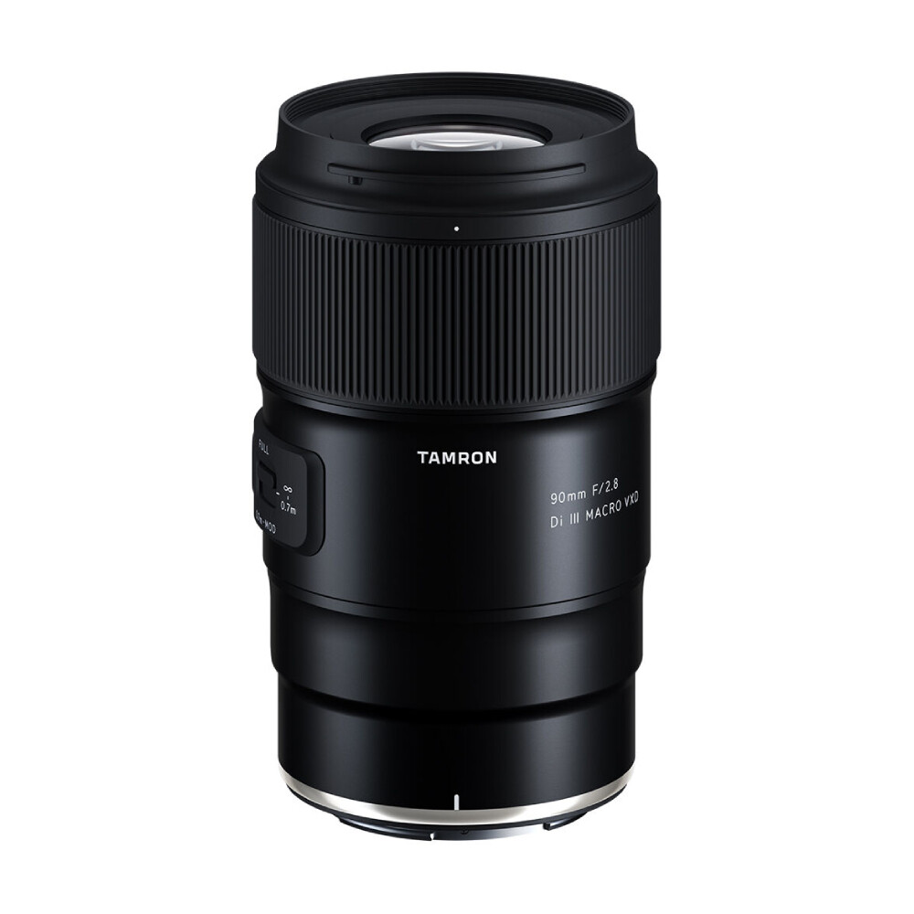 Объектив Tamron 90mm f/2.8 Di III VXD Macro, Байонет Nikon Z, черный