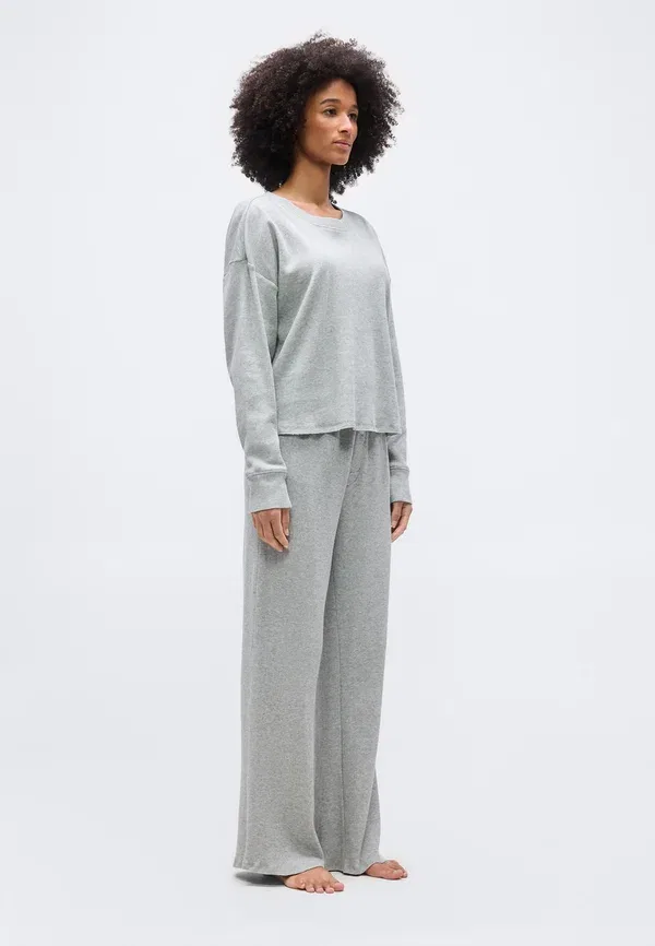 Пижамный комплект из джерси, модель Crew neck wide leg, Polo Ralph Lauren, heather grey, светло-серый — фото 4