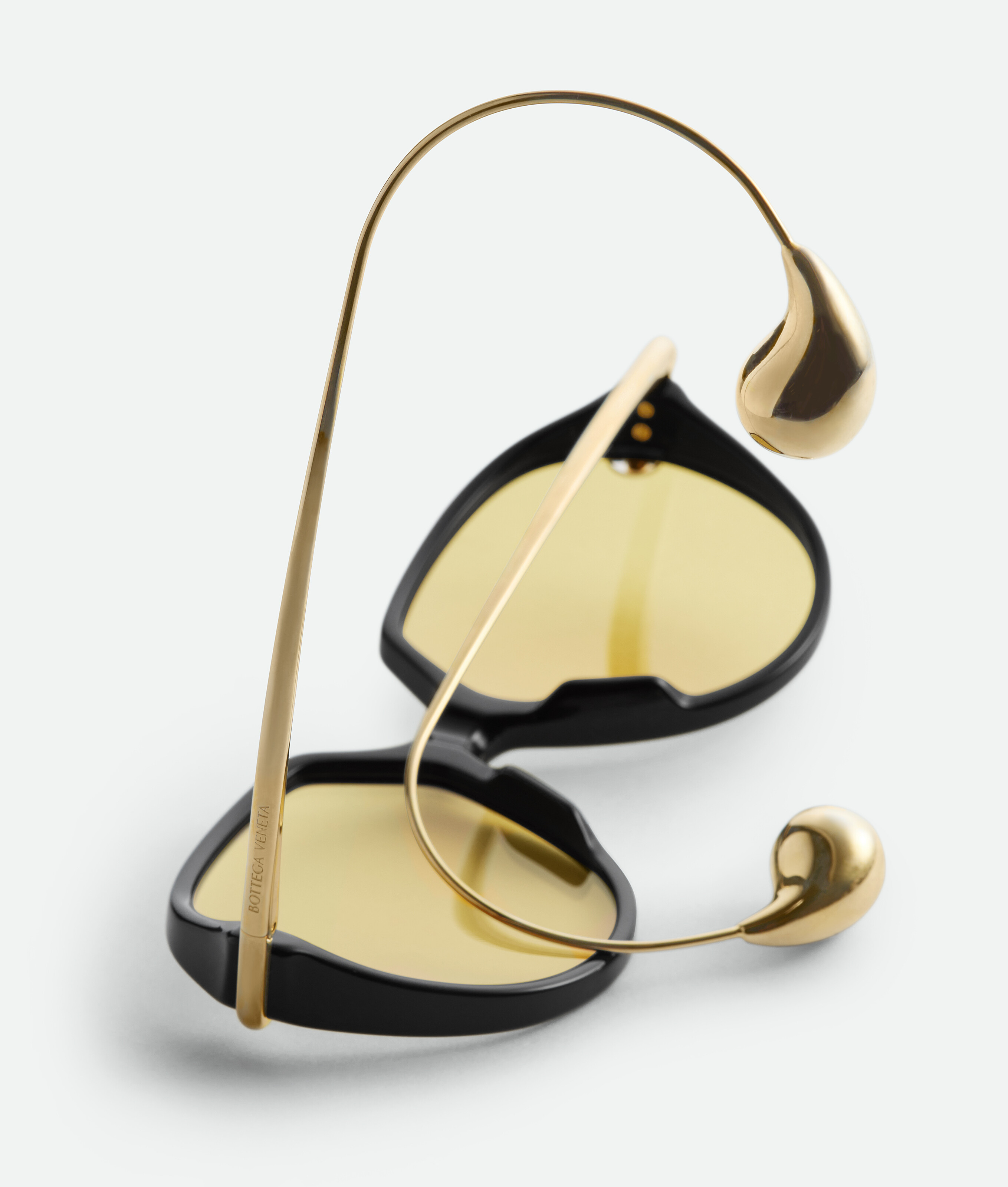 Drop squared sunglasses BOTTEGA VENETA, желтый/черный — фото 3