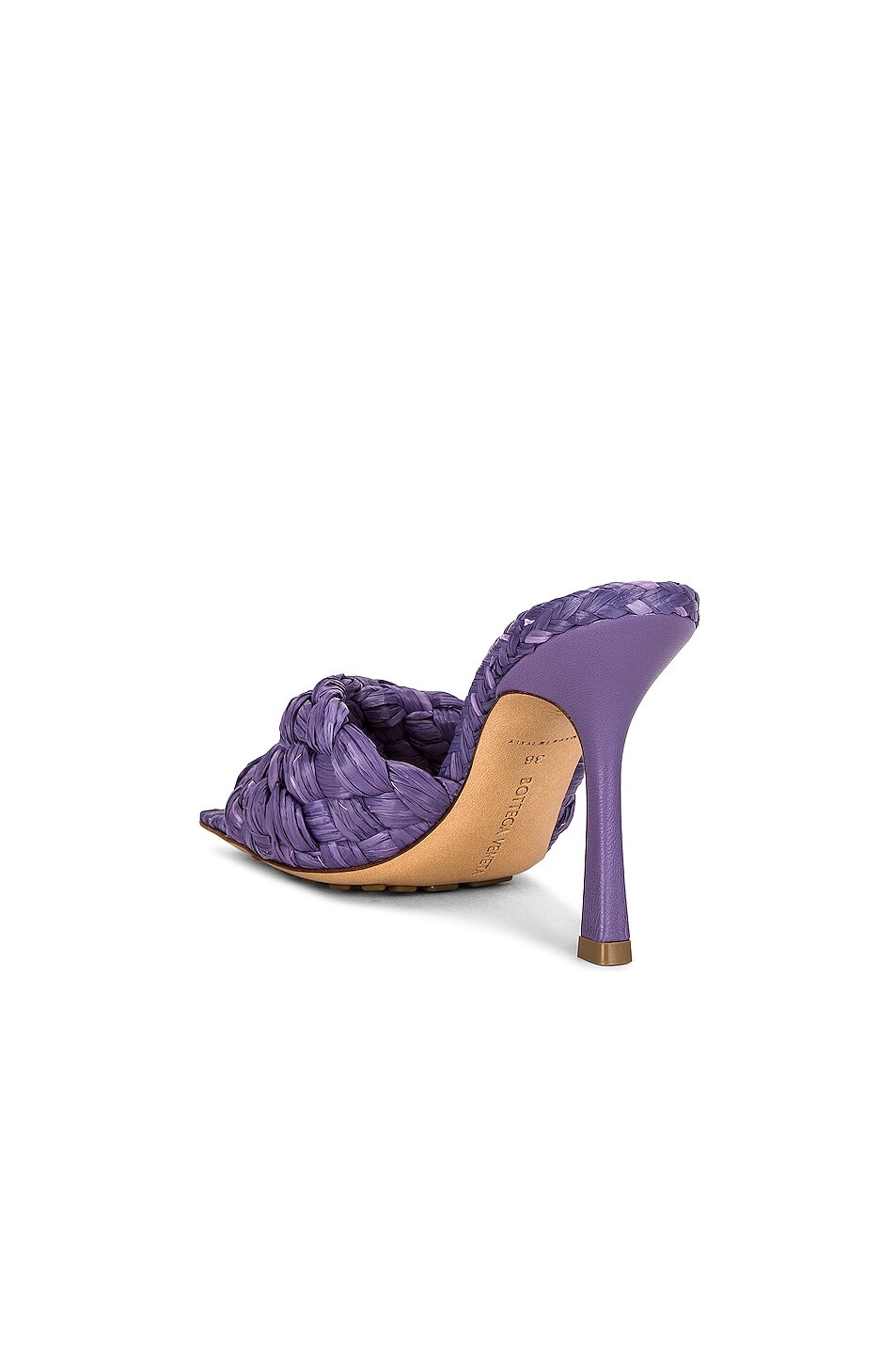 Эластичные мюли из рафии Bottega Veneta, цвет Lavender — фото 3