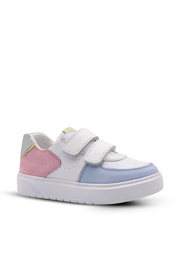 Детские туфли для девочек с коротким каблуком Kids A More, White