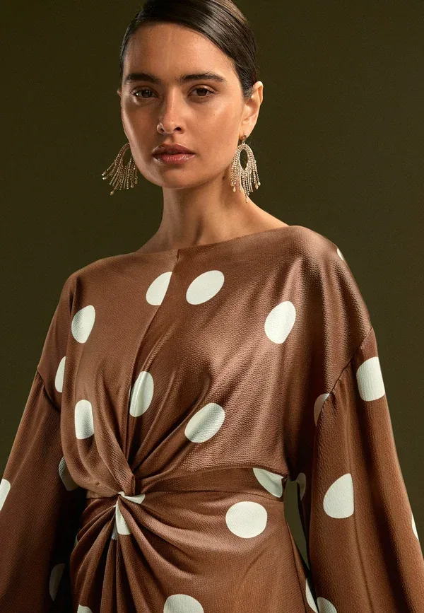Платье с принтом Polka dot Maxi dress Next, chocolate brown spot, коричневый/шоколадный — фото 3