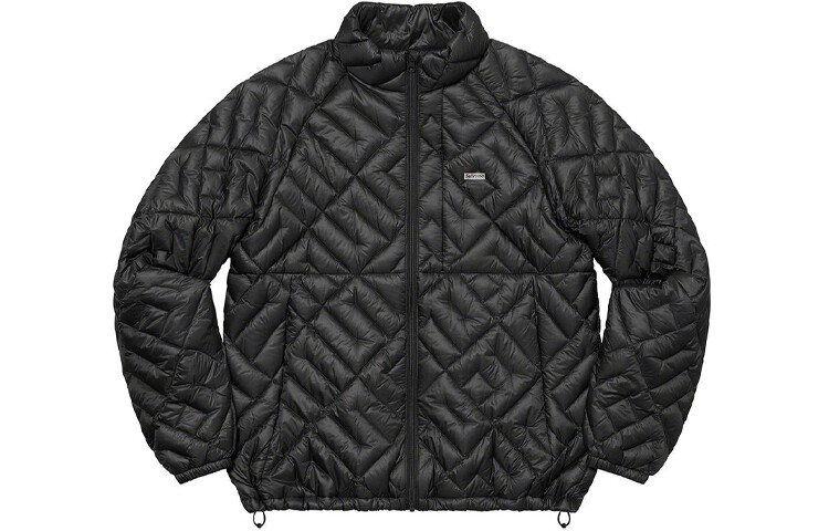 

Куртка Supreme Spellout Quilted, черный