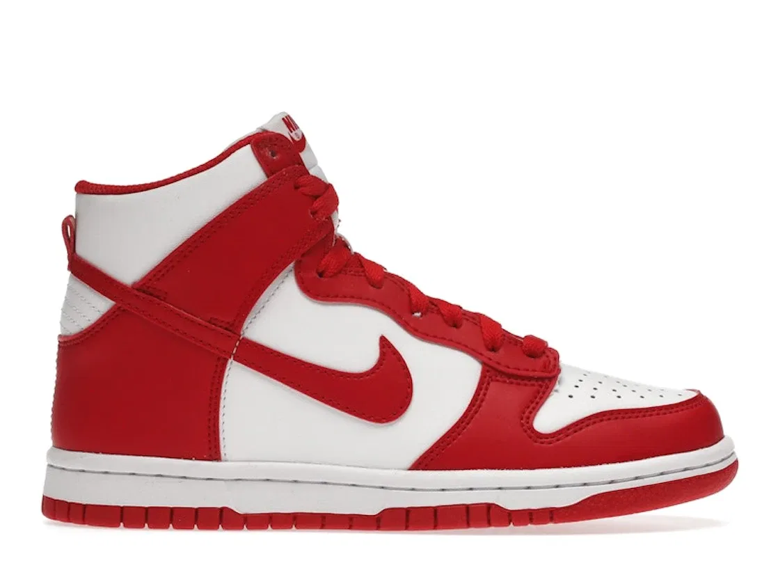 Детские кроссовки высокие с белой подошвой Nike Dunk High, White/University Red