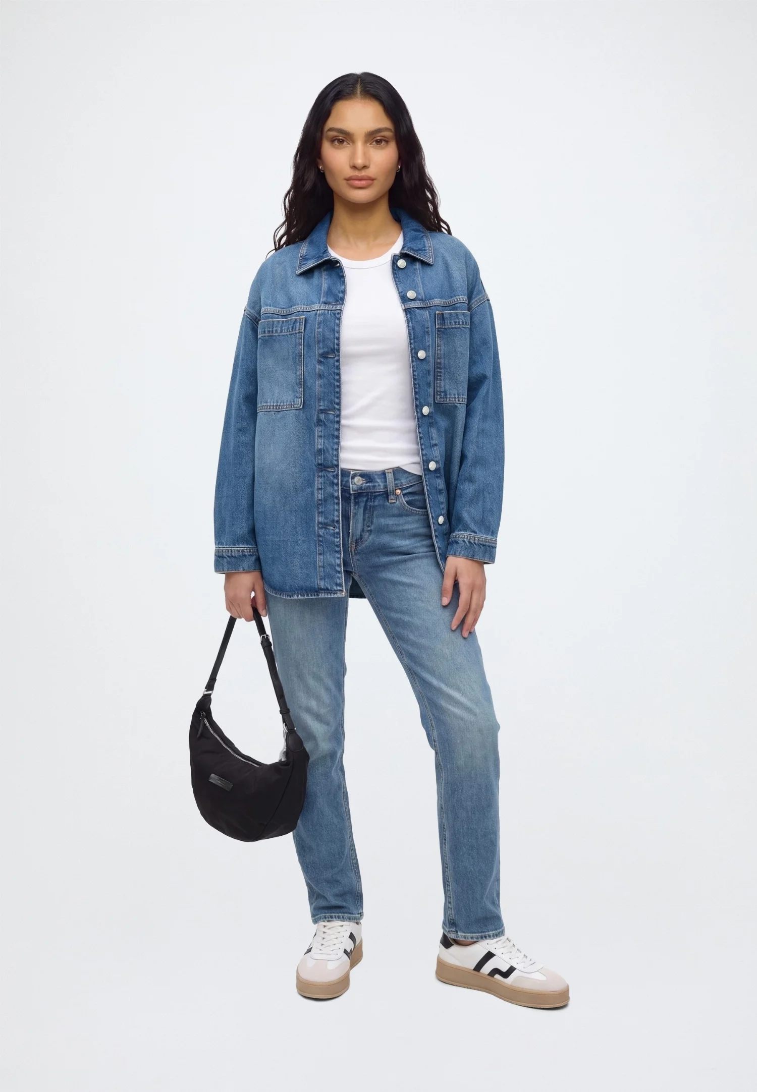 Женская джинсовая куртка GAP DNM Shacket — MED, средне-синий — фото 4