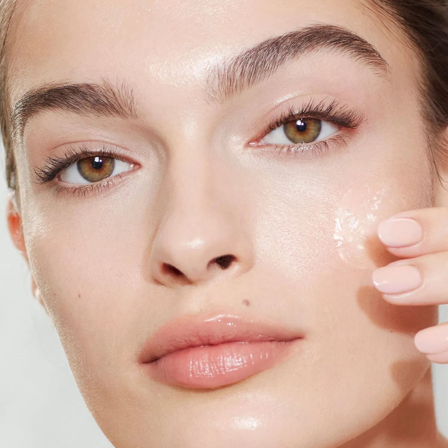 Пилинг-маска Super Radiance Resurfacing Facial 50 мл Charlotte Tilbury — фото 3