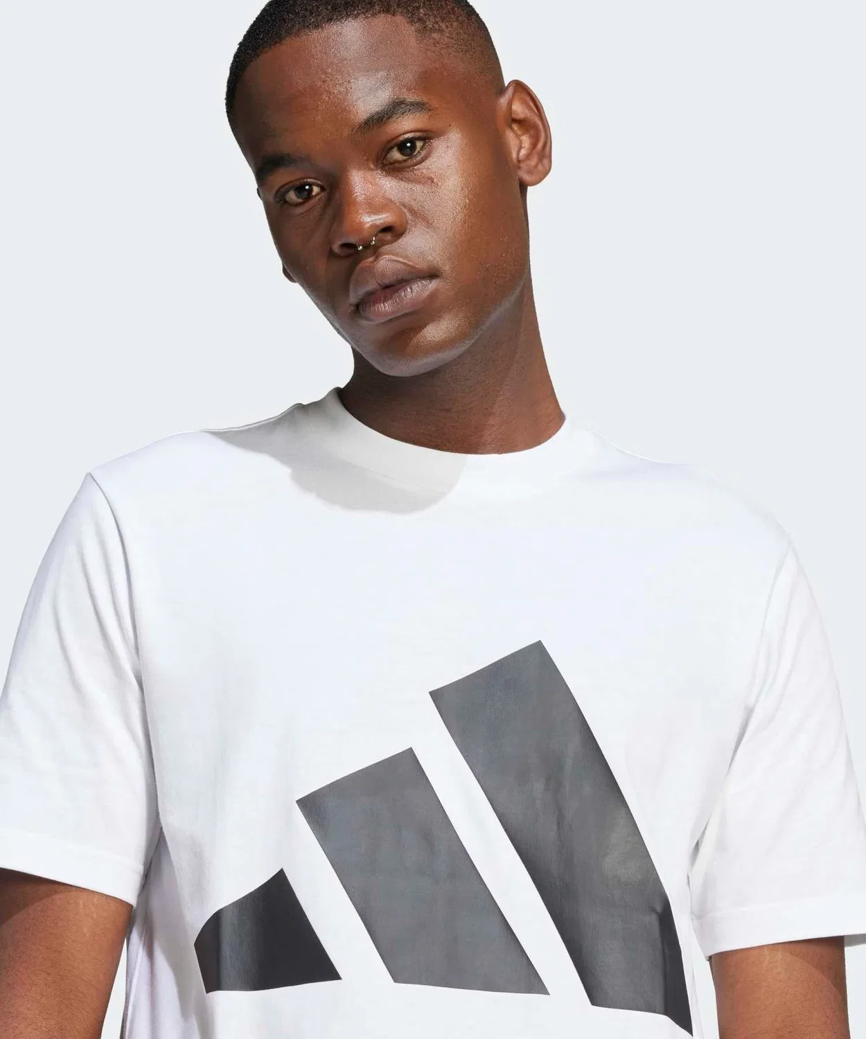 Мужская футболка с коротким рукавом с большим логотипом Essentials Big Logo Adidas, Белый/Черный — фото 3