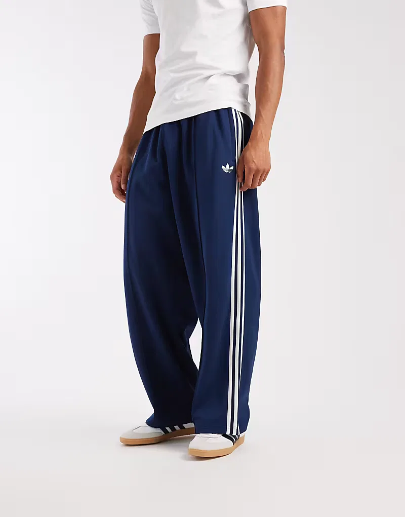 Спортивные брюки Adidas Originals оверсайз ночной индиго — фото 3