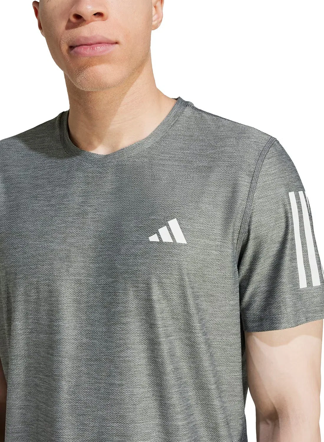 Футболка с влагоотводящей тканью Own the Run Adidas, серый — фото 3