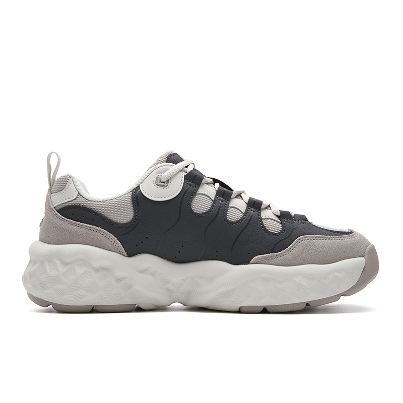 FILA Мужские повседневные кроссовки Low top с технологией MUFFIN Cushioning, устойчивые к истиранию, дышащие, легкие, серо-коричневые — фото 3