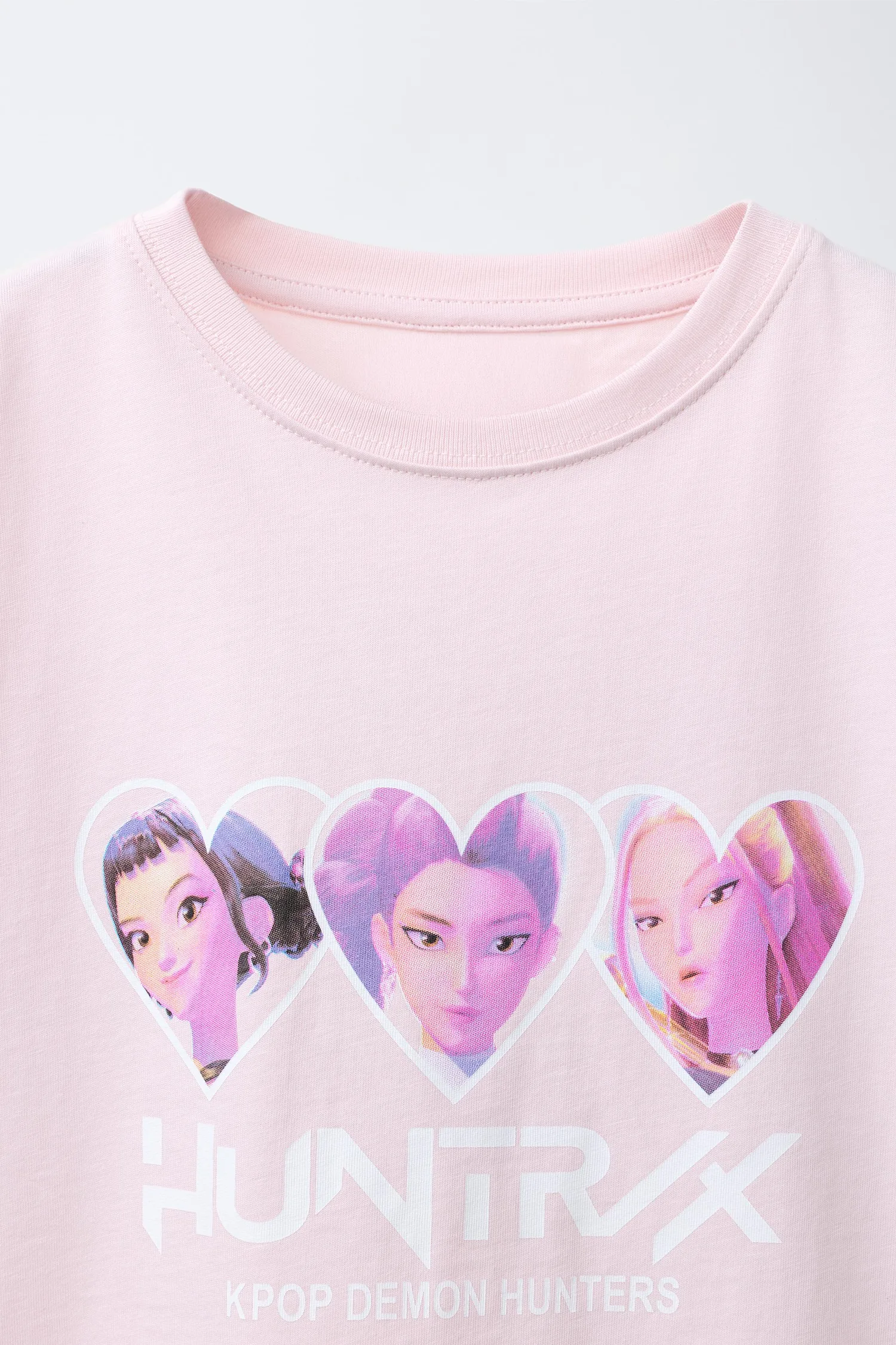 Футболка с принтом kpop demon hunters netflix © Zara, розовый — фото 3