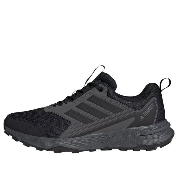 

Кроссовки tracefinder trail Adidas, черный