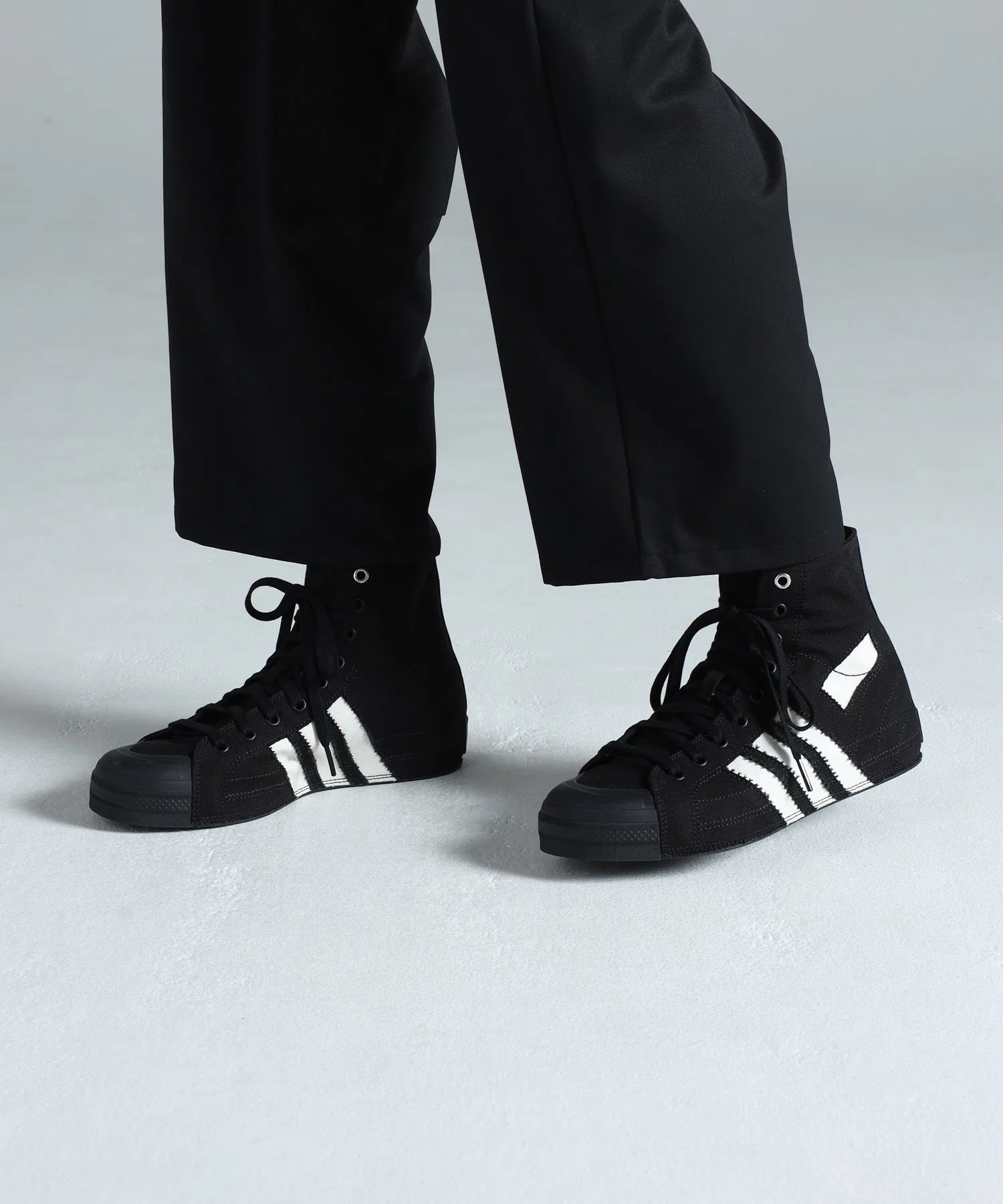Унисекс кроссовки Y-3 NIZZA HI чёрно-белые