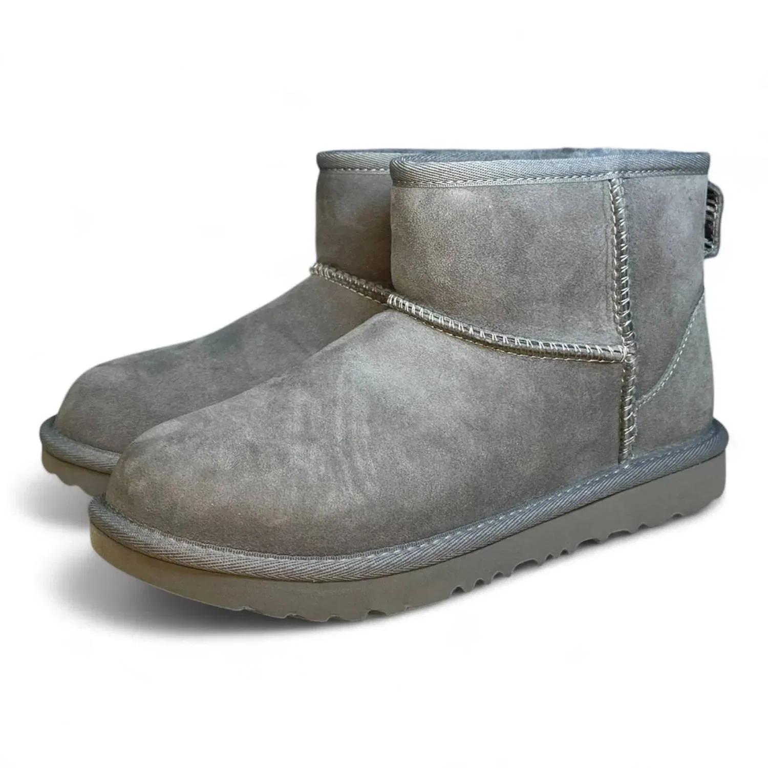 Детские зимние ботинки UGG Classic Mini II, серый — фото 2