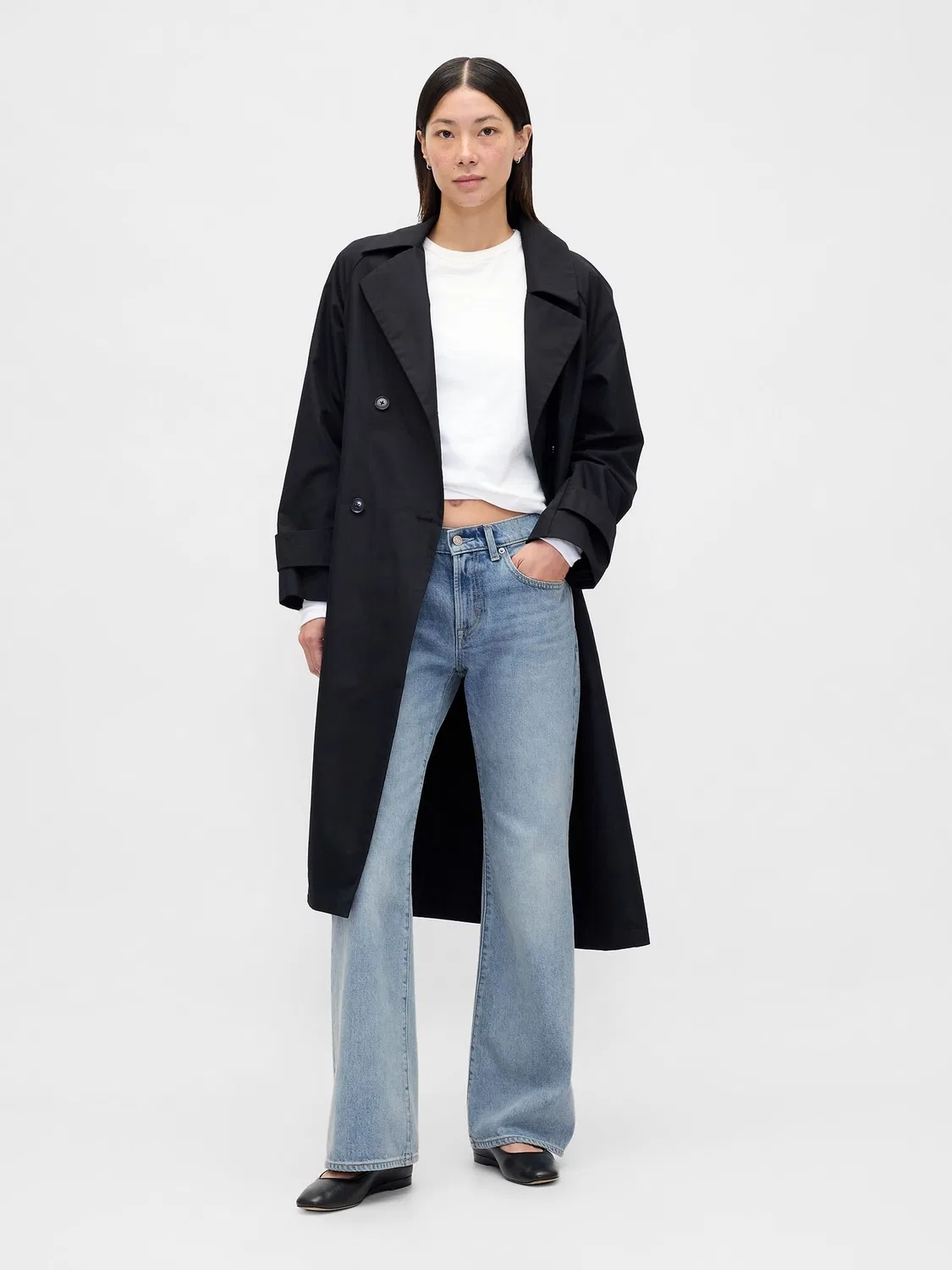 Джинсы клеш Relaxed Flare Gap, Light Wash — фото 4
