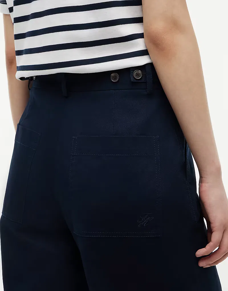 Брюки-чиносы Tommy Hilfiger с вышитым логотипом, темно-синий — фото 3